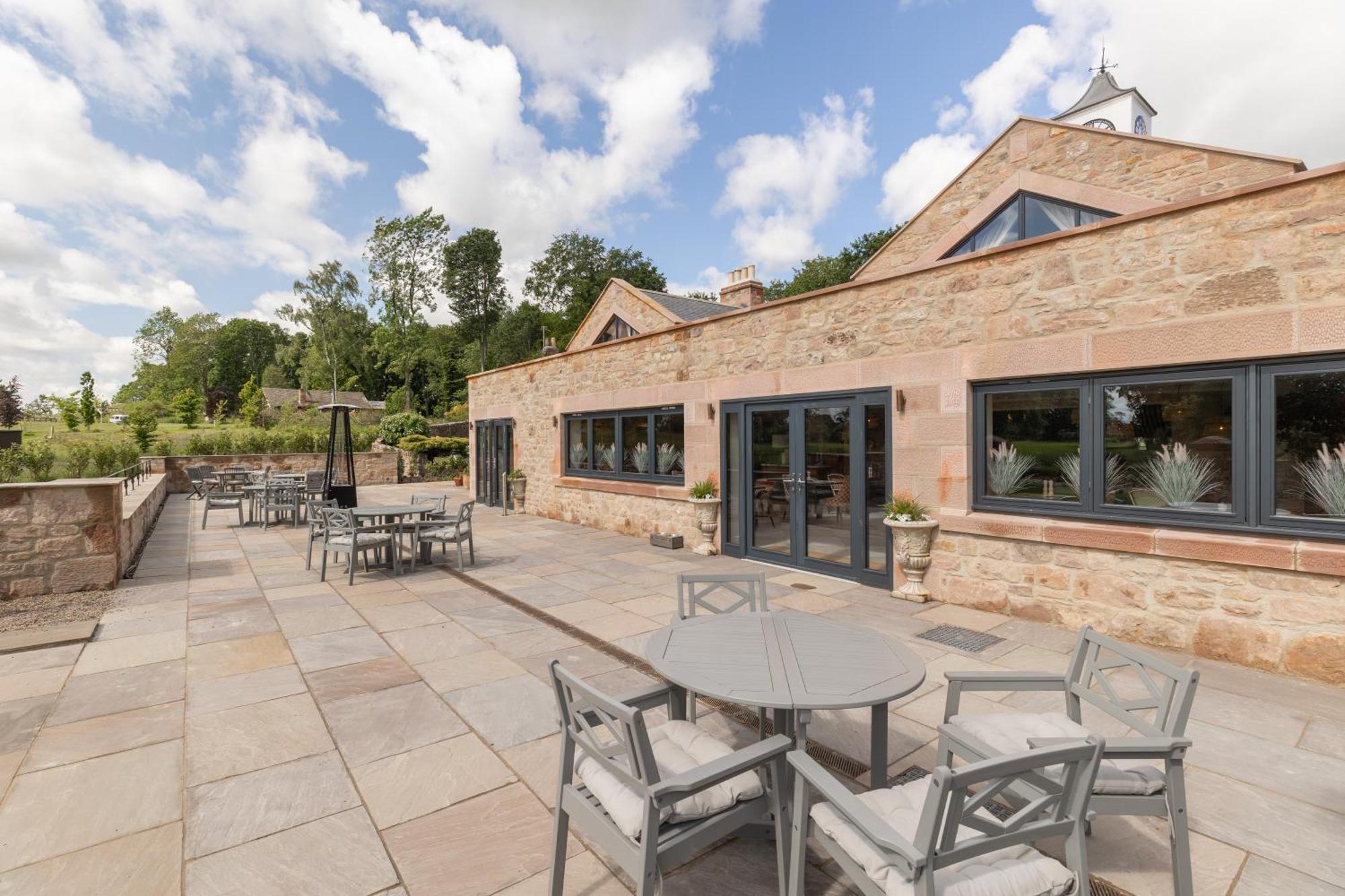The Tempus At Charlton Hall Estate Alnwick Exterior photo